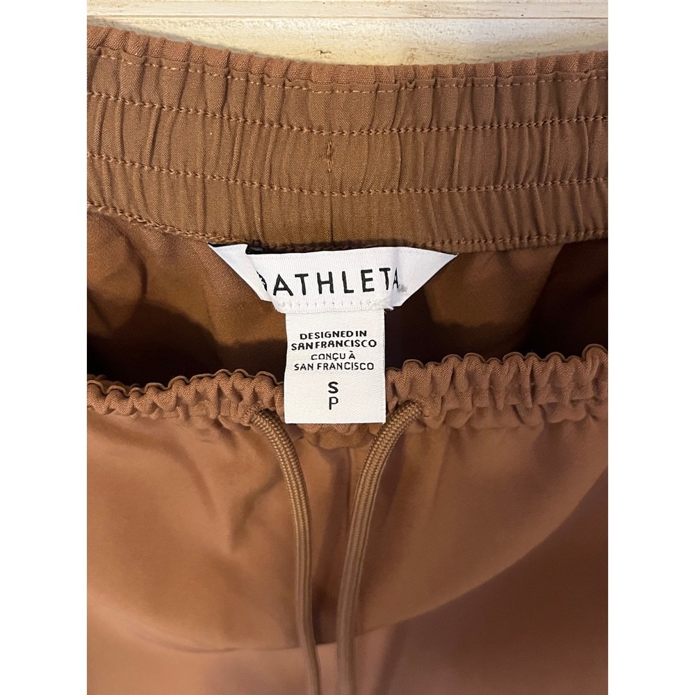 Athleta Promenade Cargo Pant Brown Wide Leg Recycled Quick Dry Small NWT - Picture 4 of 9